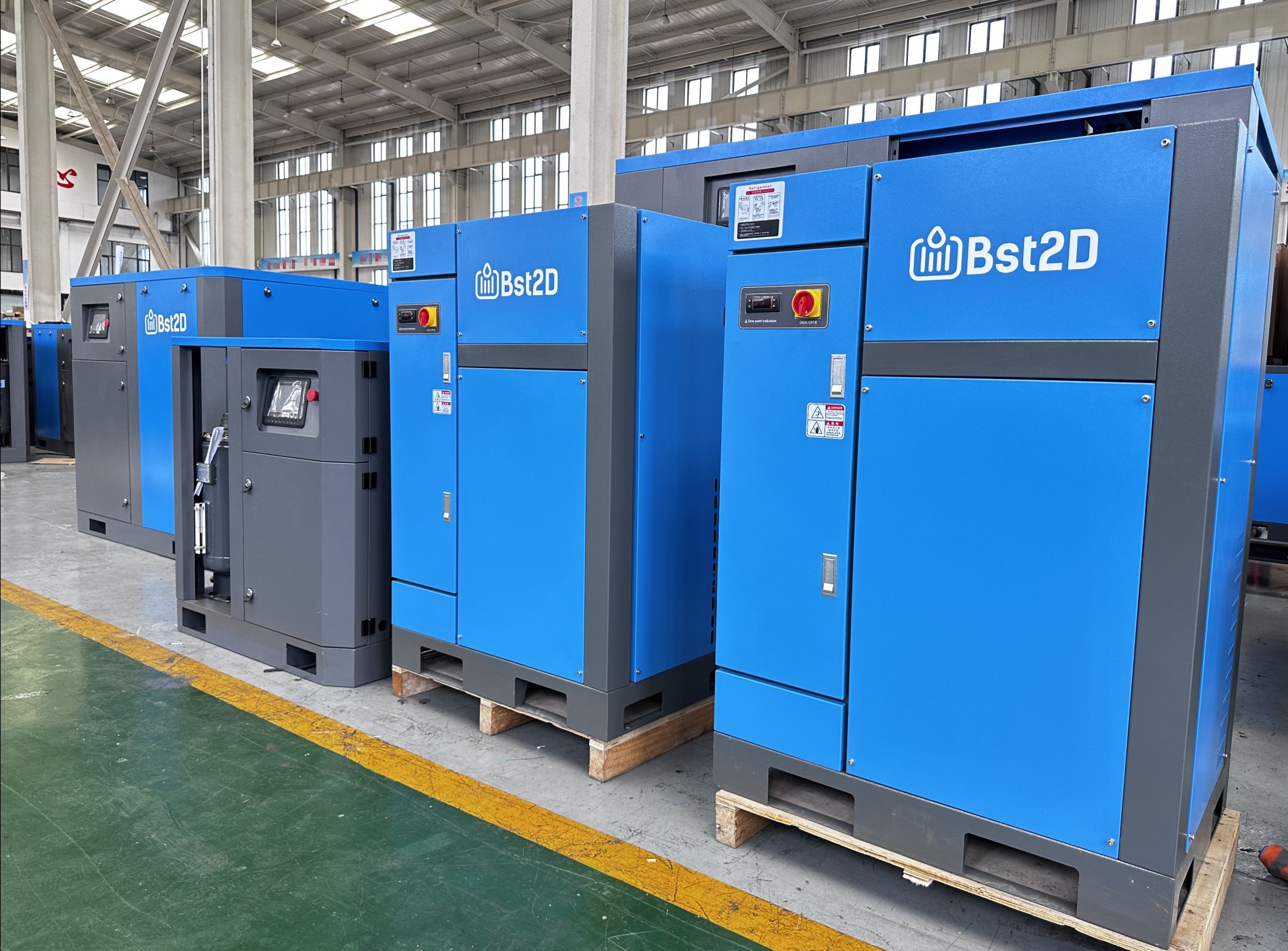 Cevata Compressor with air dryers